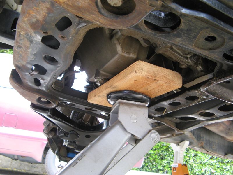 how to replace motor mounts